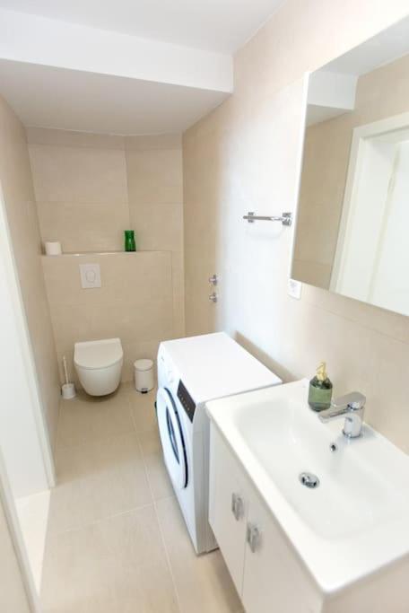 Apartment Deluxe Ana Plat Mlini